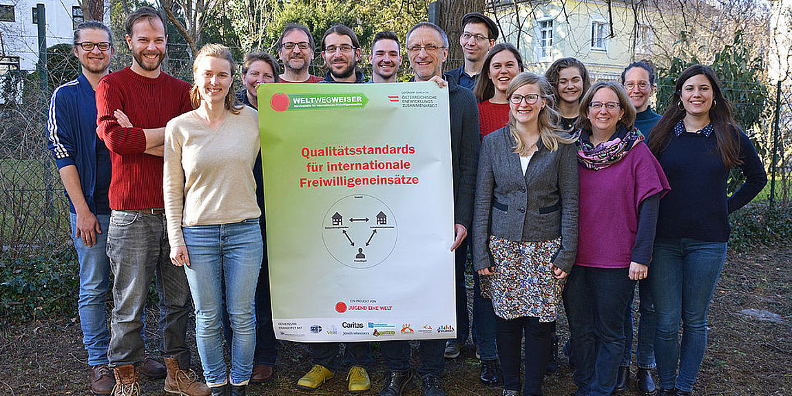 Freiwilligeneinsätze brauchen Qualitätsstandards! Gruppenfoto vom WeltWegWeiser-Qualitätszirkel bei Jugend Eine Welt am 14.2.2019 © Jugend Eine Welt